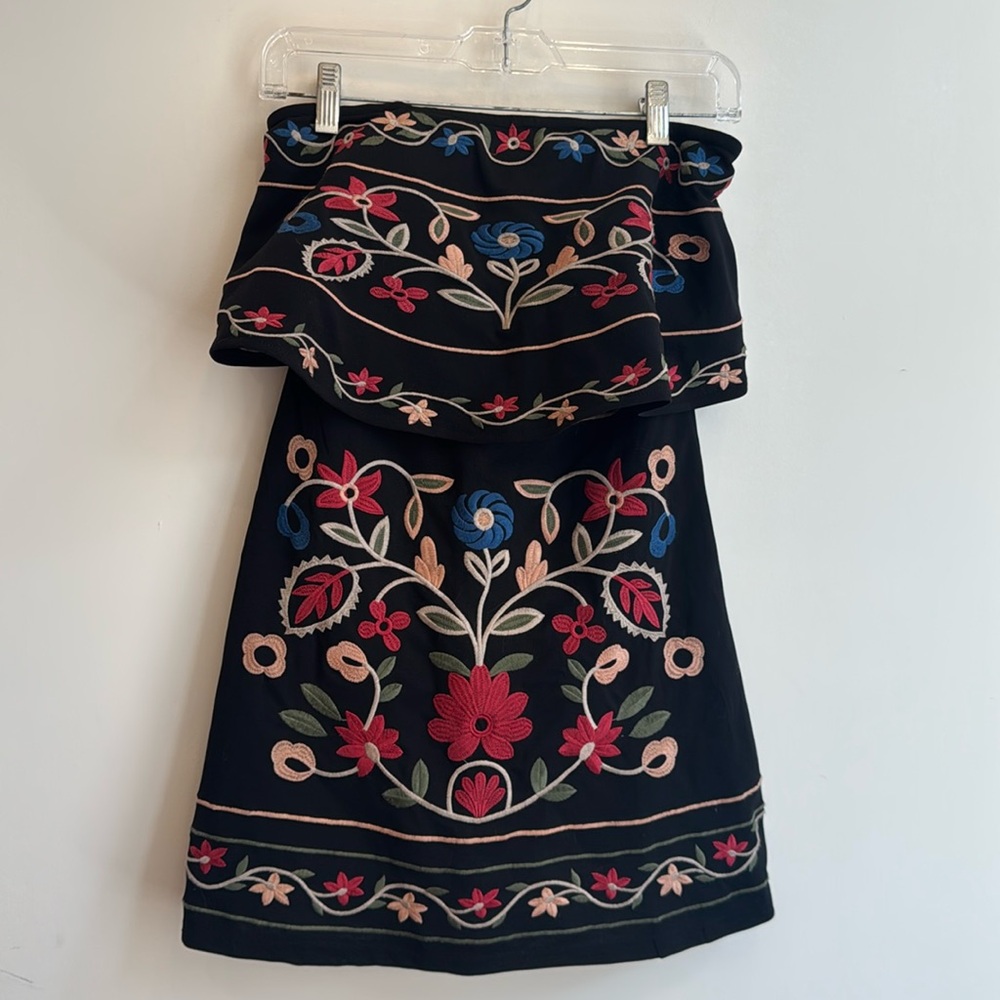 BLACK WITH COLORFUL FLOWER MINI DRESS